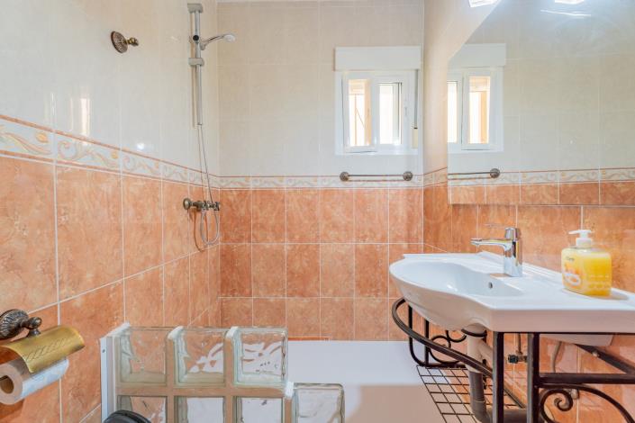 Image No.22-2 Bed Cortijo for sale