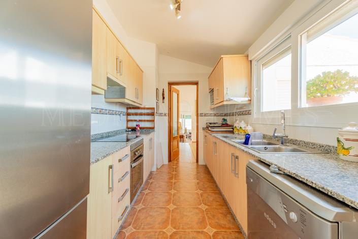 Image No.14-4 Bed Villa / Detached for sale