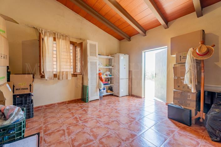 Image No.49-3 Bed Chalet for sale