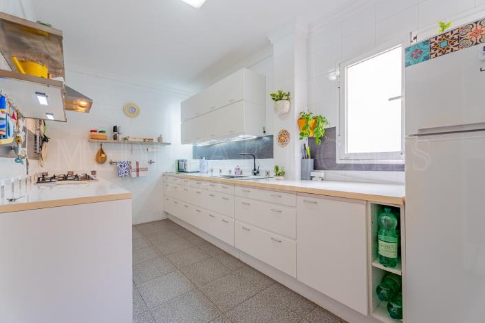 Image No.10-3 Bed Apartment for sale