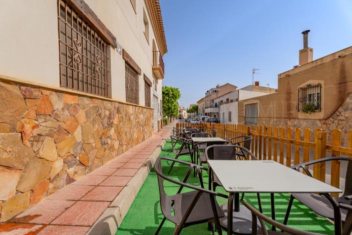 Image No.4-Bar for sale