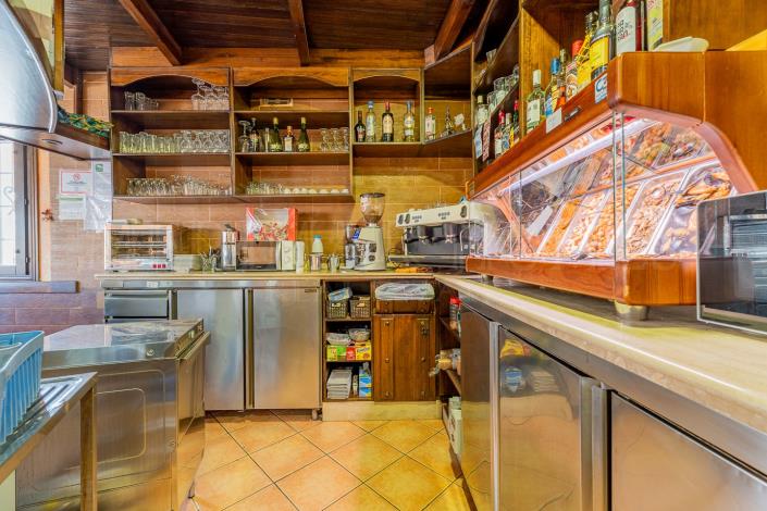 Image No.13-Bar for sale