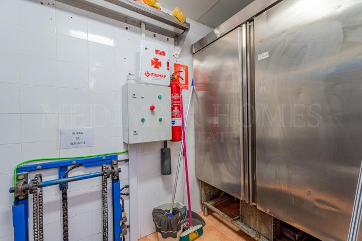 Image No.18-Bar for sale