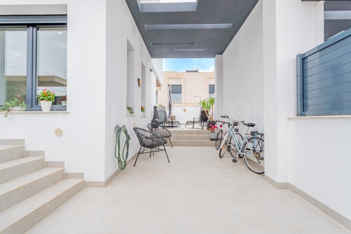 Image No.39-3 Bed Villa for sale