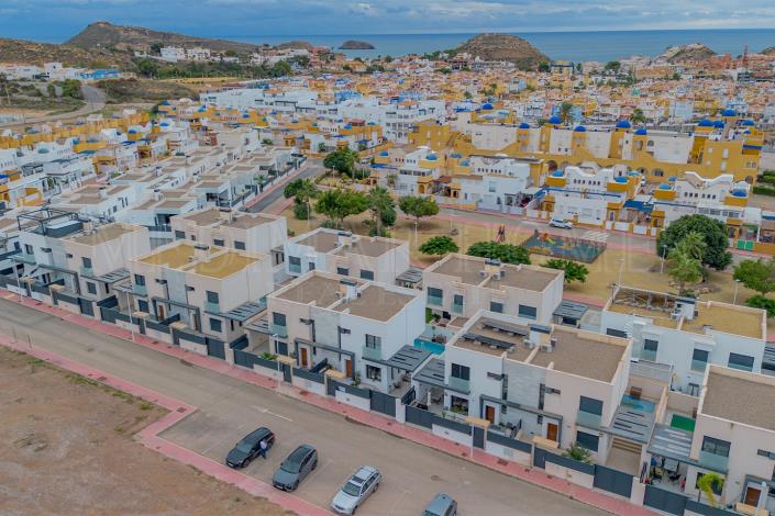 Image No.41-3 Bed Villa for sale