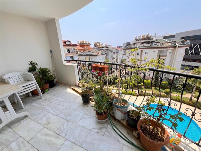 Image No.10-2 Bed Apartment for sale