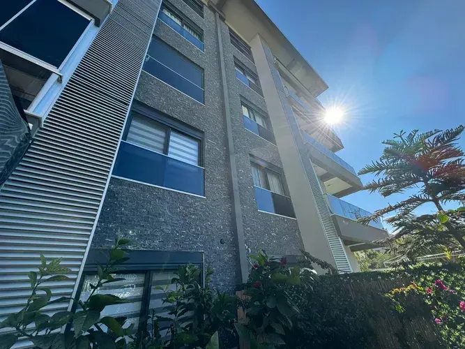 Image No.22-3 Bed Apartment for sale