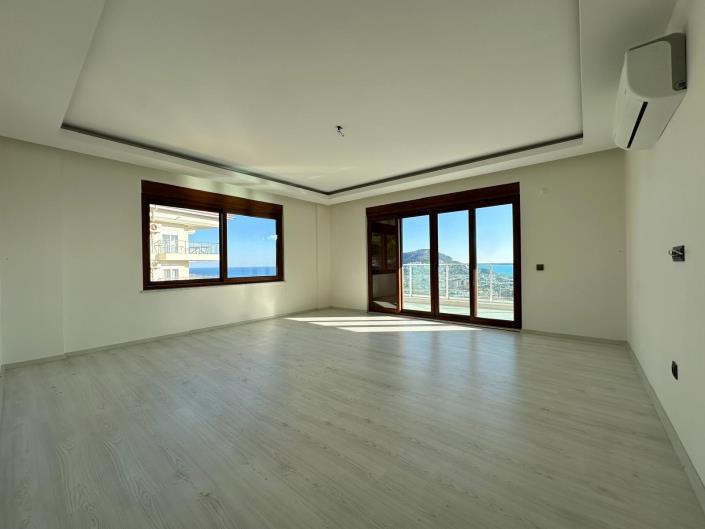 Image No.6-3 Bed Apartment for sale