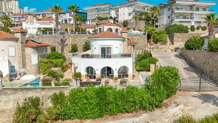 Image No.1-3 Bed Villa for sale