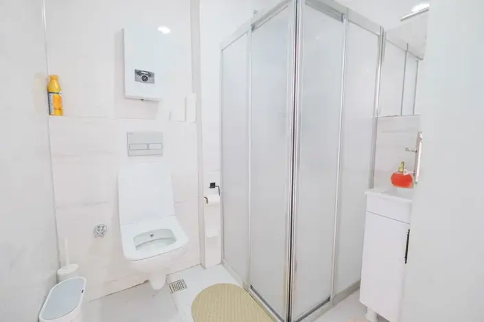 Image No.10-2 Bed Apartment for sale