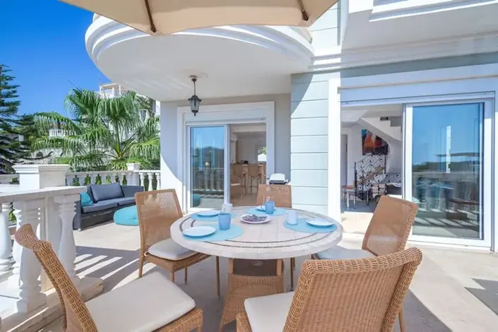 Image No.23-4 Bed Villa for sale