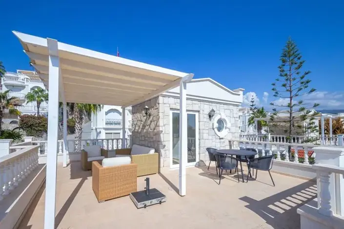 Image No.25-4 Bed Villa for sale