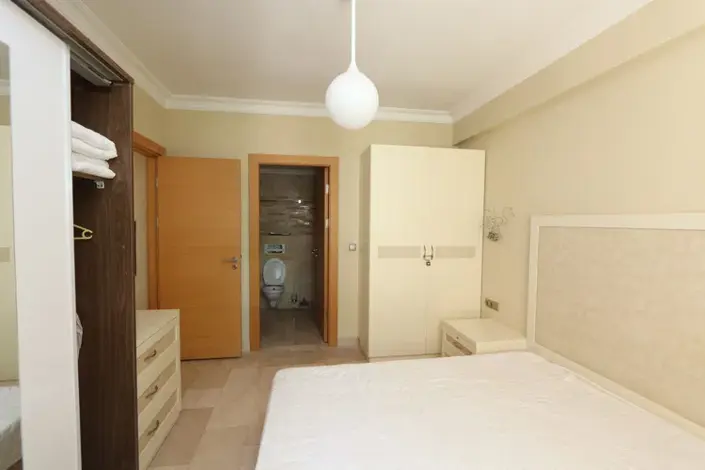 Image No.10-1 Bed Apartment for sale