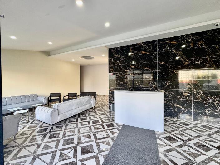 Image No.10-1 Bed Apartment for sale