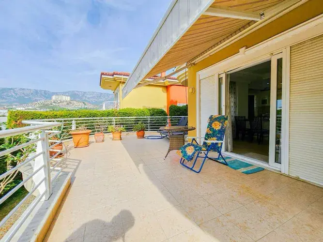 Image No.4-4 Bed Villa for sale