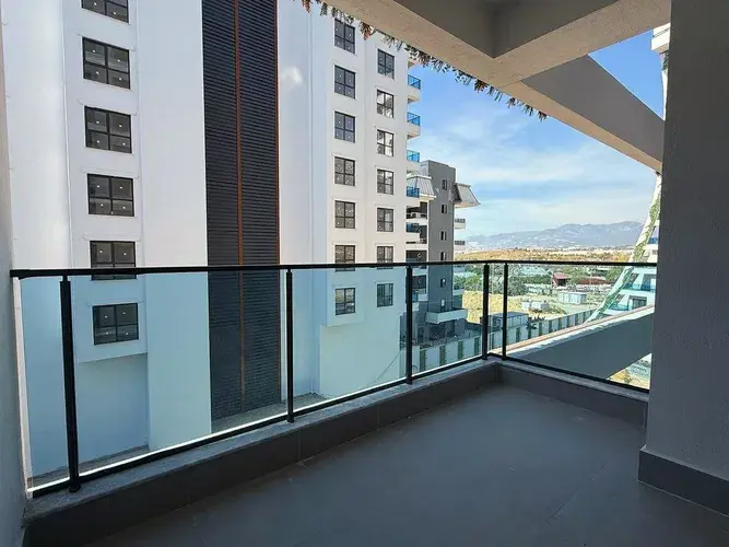 Image No.10-1 Bed Apartment for sale