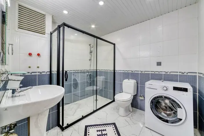 Image No.14-2 Bed Apartment for sale