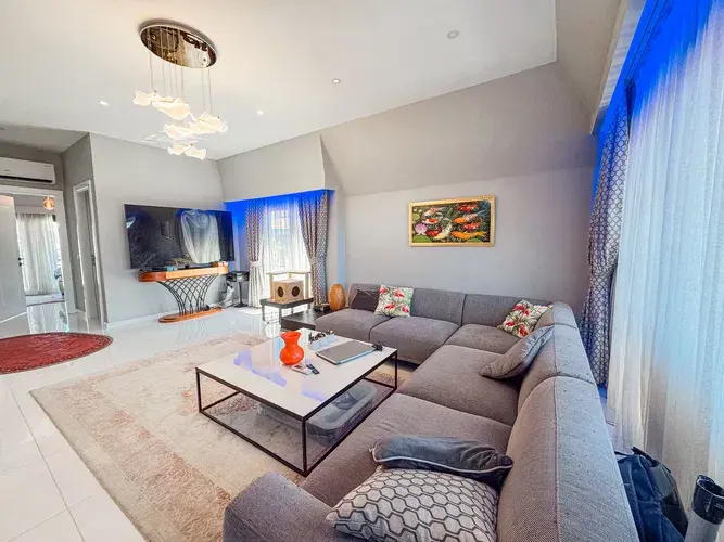 Image No.9-2 Bed Apartment for sale