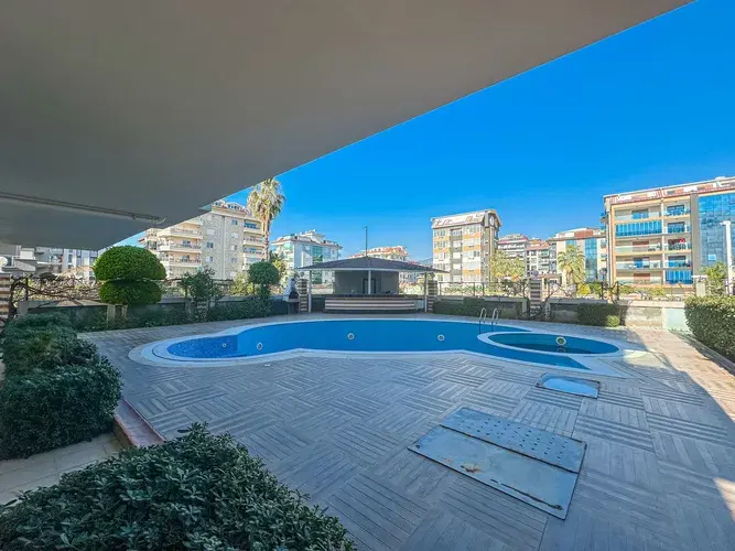 Image No.9-3 Bed Apartment for sale