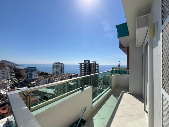 Image No.18-3 Bed Apartment for sale