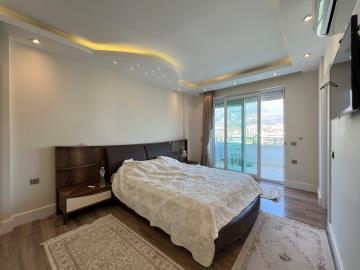 WhatsApp-Image-2025-07-25-at-10-41-25--4-