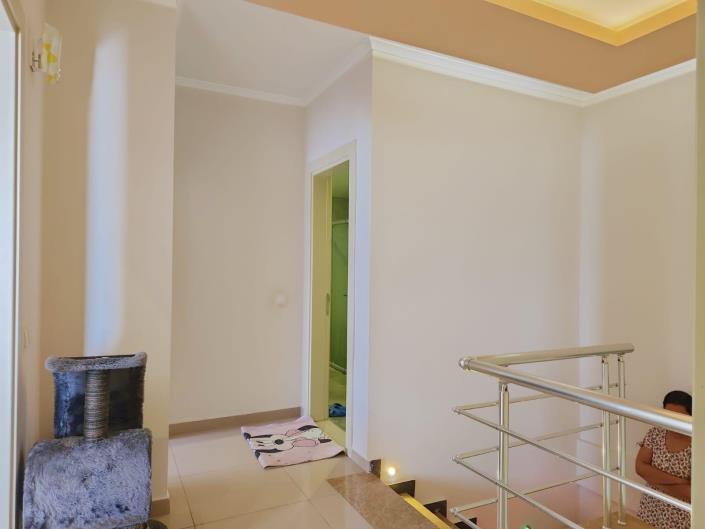 Image No.19-3 Bed Apartment for sale