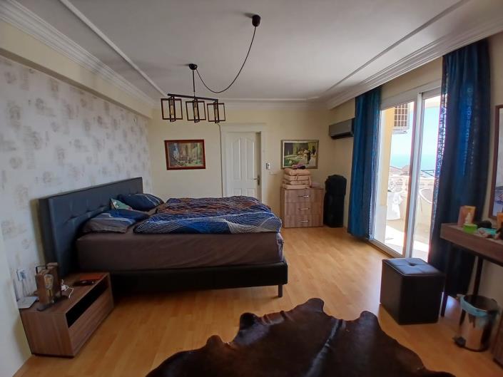 Image No.4-4 Bed Villa for sale