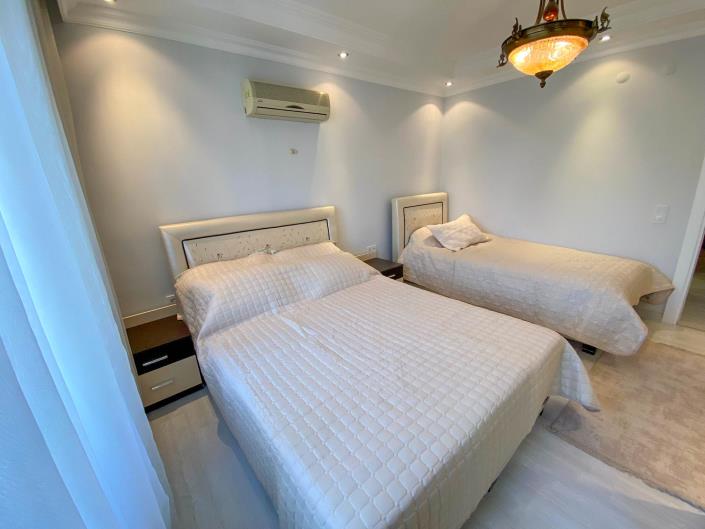 Image No.13-2 Bed Apartment for sale