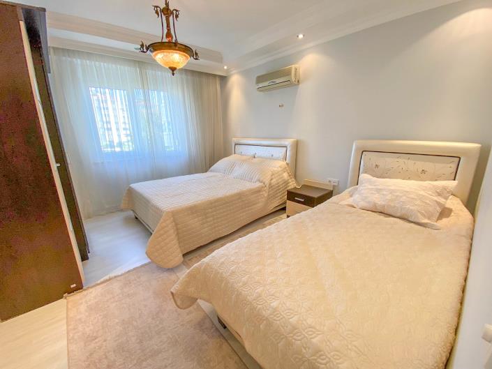 Image No.4-2 Bed Apartment for sale