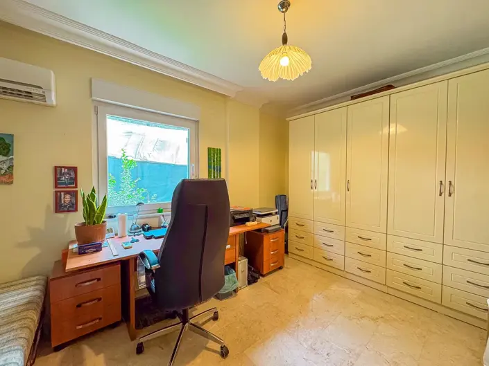 Image No.11-4 Bed Villa for sale