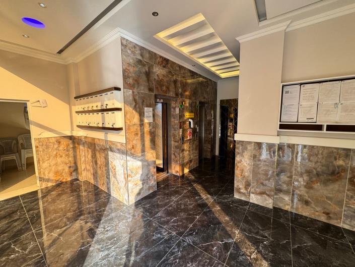 Image No.19-2 Bed Apartment for sale