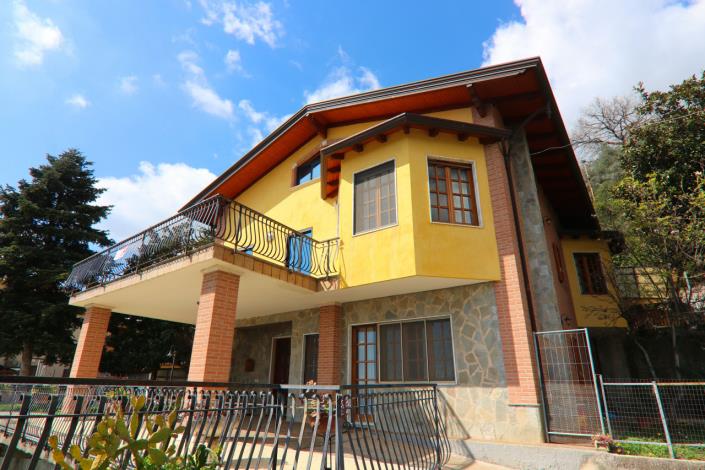 Image No.5-4 Bed Villa for sale