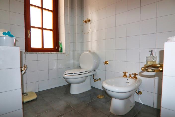 Image No.25-4 Bed Villa for sale