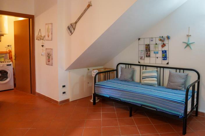 Image No.21-1 Bed Apartment for sale