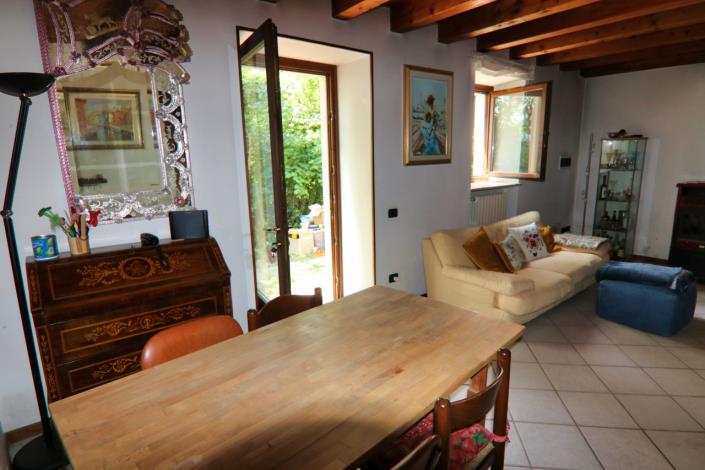 Image No.12-5 Bed Country House for sale