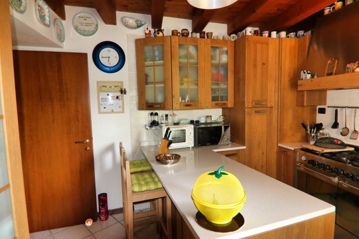 Image No.24-5 Bed Country House for sale