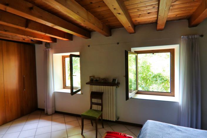 Image No.48-5 Bed Country House for sale