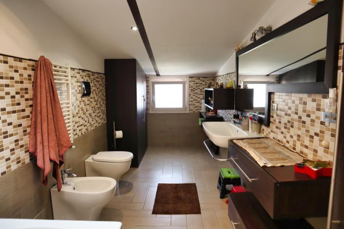 Image No.46-3 Bed Apartment for sale