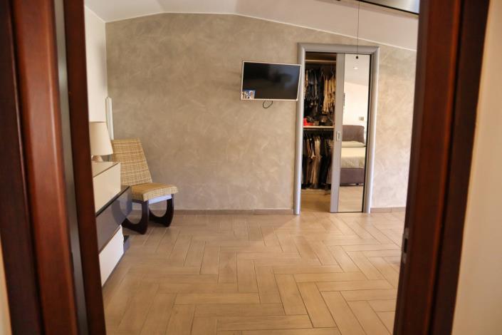 Image No.53-3 Bed Apartment for sale