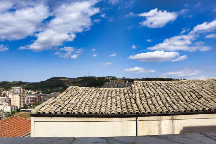 Image No.57-3 Bed Apartment for sale