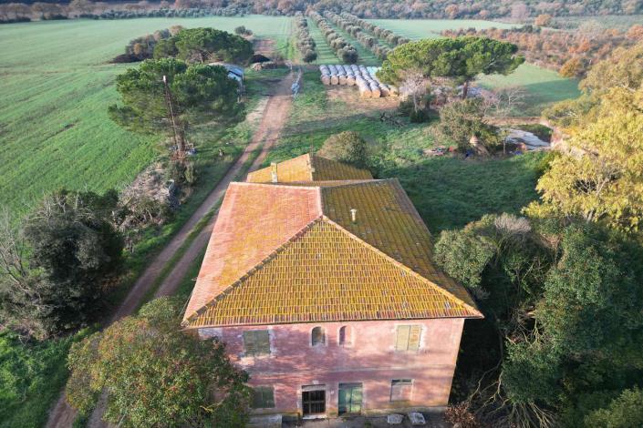 Image No.3-3 Bed Country House for sale