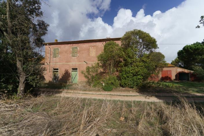 Image No.20-3 Bed Country House for sale