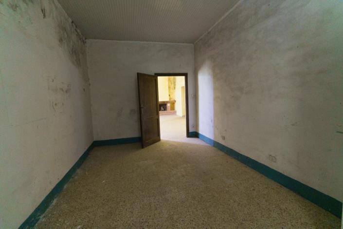 Image No.33-3 Bed Country House for sale