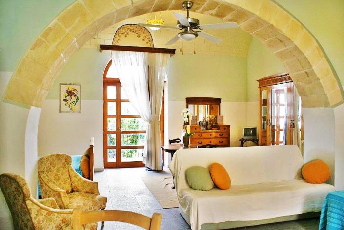 Image No.37-7 Bed Country House for sale