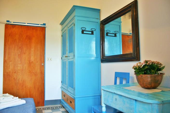 Image No.44-7 Bed Country House for sale