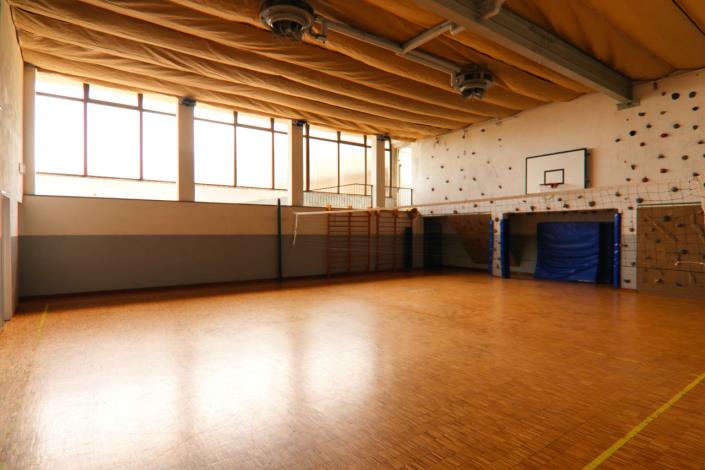 Image No.57-9 Bed Property for sale