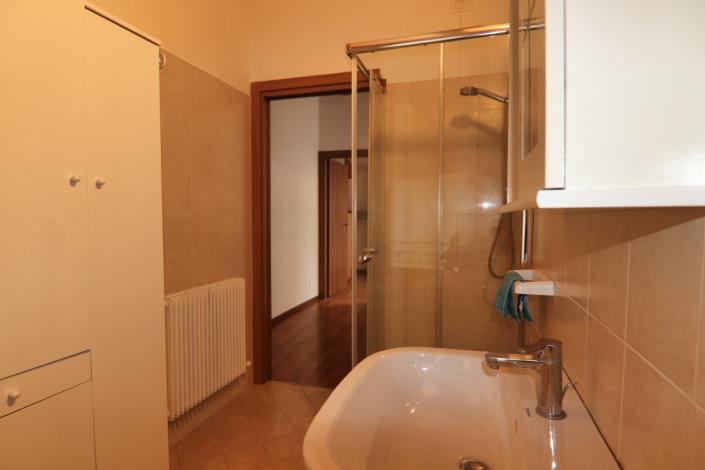 Image No.48-2 Bed Apartment for sale