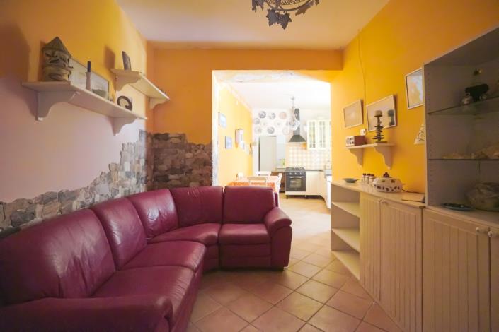 Image No.37-3 Bed Apartment for sale