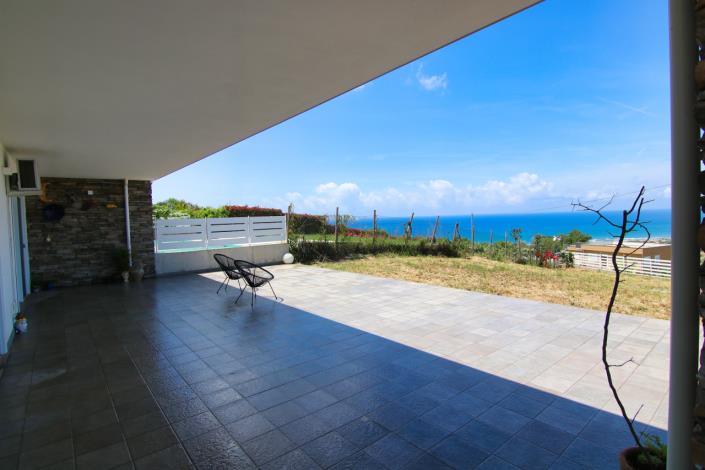 Image No.24-2 Bed Townhouse for sale