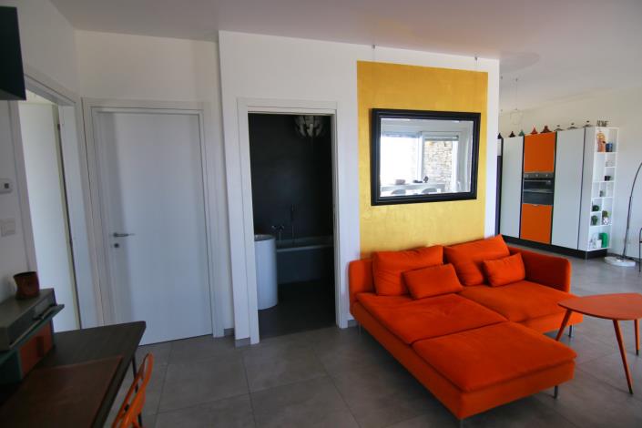 Image No.29-2 Bed Townhouse for sale